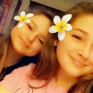 Meet your Posher, Mikaela